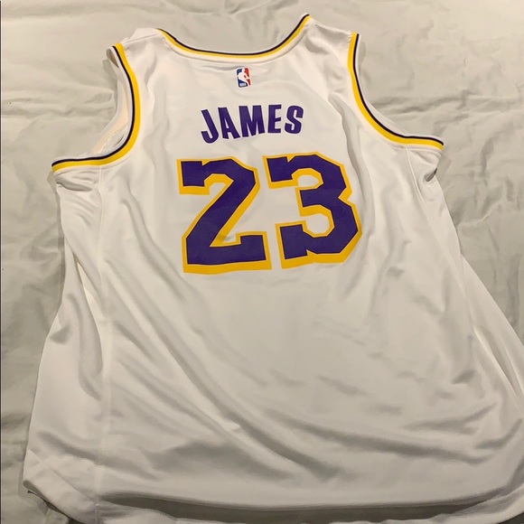 Fanatics LA Lakers Lebron James Jersey - Picture 2 of 3